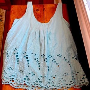 Summer sleeveless top